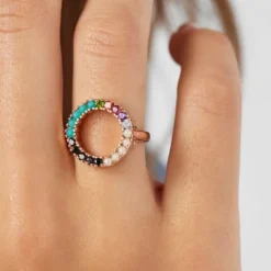 Anillo disco con baño de oro rosa 18 kt sobre plata y gemas multicolor Straight^TOUS New