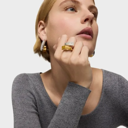 Anillo mediano bicolor con motivos oso y corazón 1950^TOUS Discount
