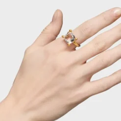 Anillo mediano con baño de oro 18 kt sobre plata y cuarzo cristal de roca Color White^TOUS Sale