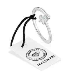 Anillo pequeño estrella de oro blanco con diamantes Grain^TOUS New