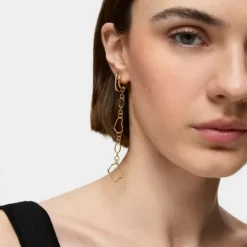Pendiente individual largo con baño de oro 18 kt sobre plata y motivos New Silueta^TOUS Online
