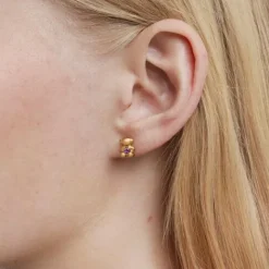Pendientes oso pequeños con baño de oro 18 kt sobre plata y amatista Bold Bear^TOUS Hot