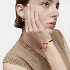 Pulsera con baño de oro rosa 18 kt sobre plata y acero IP negro Hold^TOUS Outlet
