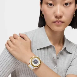 Reloj analógico de acero IPG dorado con brazalete elástico en color blanco Osier^TOUS New