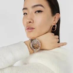 Reloj smartwatch con brazalete de acero, acero IP rosado y zirconias blancas T-Shine Connect^TOUS New