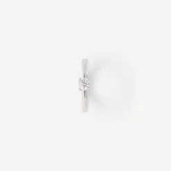 Solitario de oro blanco con diamante ATELIER UNIQUE PIECES^TOUS New
