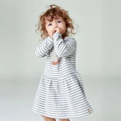 Vestido de niña a rayas con oso Grey crudo^TOUS Hot